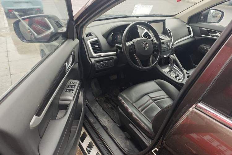 Used Dongfeng Aeolus AX7 2016 2.0L Automatic Zhiyi Trim
