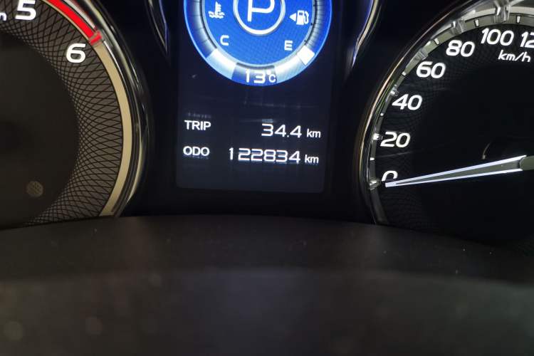 Used Isuzu mu-X 2020 1.9T Diesel Automatic 4x4 Enjoyment Edition 5 Seats China VI Standard
