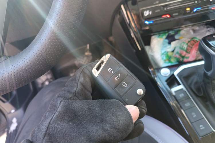 Used Volkswagen Tayron 2024 300TSI Two-Wheel-Drive Luxury Plus Advanced Version