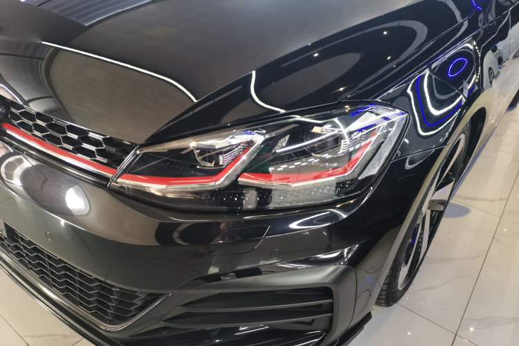 Used Volkswagen Golf GTI 2018 2.0 TSI GTI
