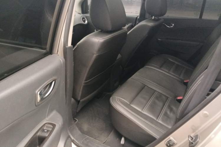 Used Renault Koleos 2014 2.0L Two-Wheel Drive Comfort Edition