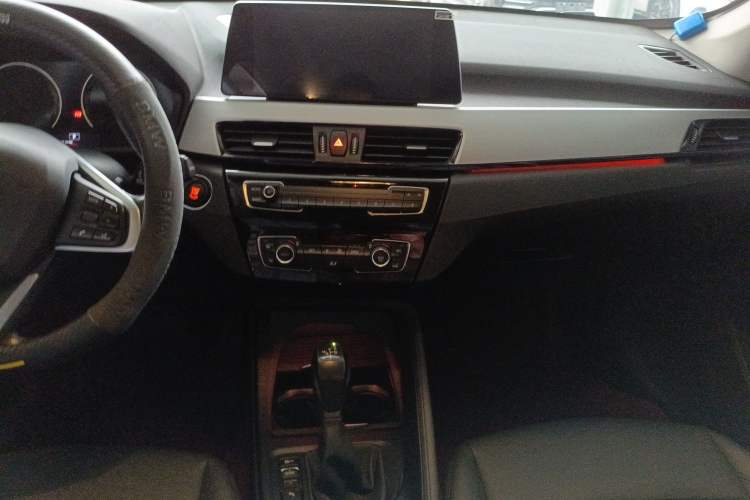 Used BMW X1 2019 sDrive20Li Leading Model