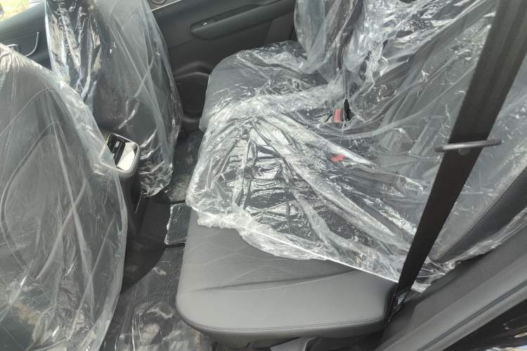 Used Chery Fengyun T8 2025 1.5T 130 km Comfort Edition 5-Seater
