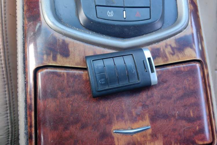 Used Cadillac SLS Seville 2011 2.0T Luxury Edition