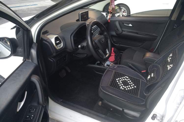 Used JAC iEV6E 2019 Youth Edition iEV6E Luxury Model
