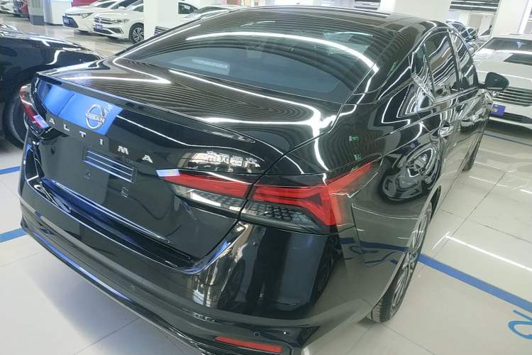 Used Nissan Teana 2022 2.0L XL-TLS Enjoyment Edition
