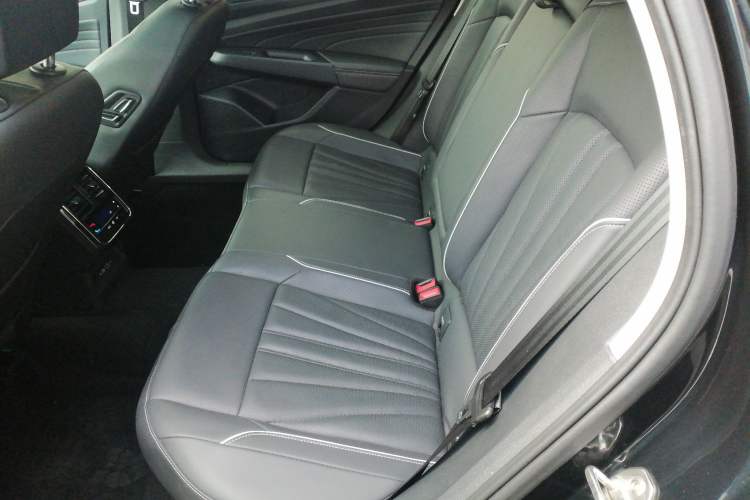 Used Volkswagen Passat 2024 330TSI Starry Elite Edition Left Rear Seat