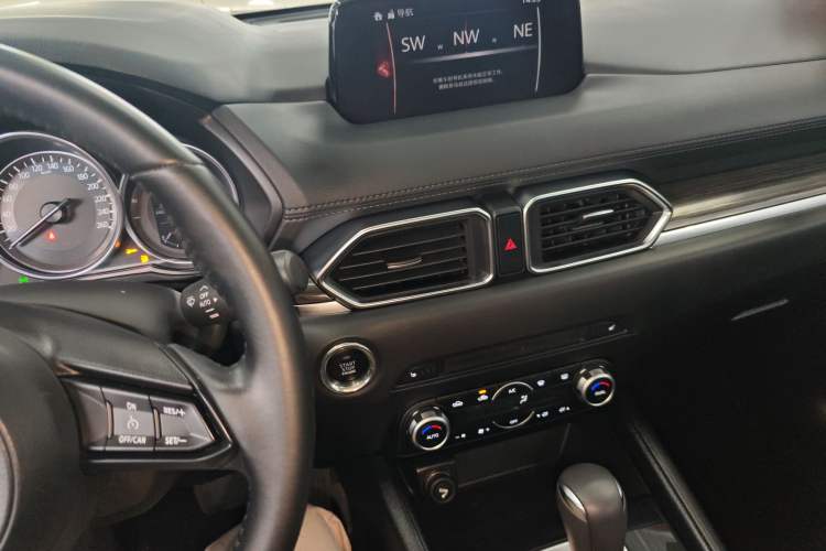 Used Mazda CX-5 2019 Cloud-Controlled Version 2.0L Automatic 2WD Smart Enjoyment Model China VI Standard Audio And AC Panel