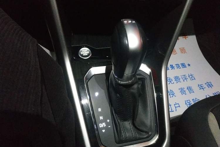 Used Volkswagen T-ROC 2022 280TSI DSG Two-Wheel Drive Elite PLUS