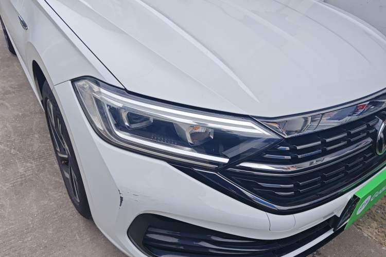 Used Volkswagen Sagitar 2023 280TSI DSG Excellence Plus Edition Right Front Headlight