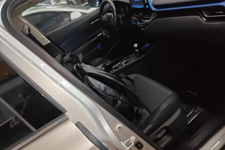 Used Toyota C-HR 2020 2.0L Leading Edition