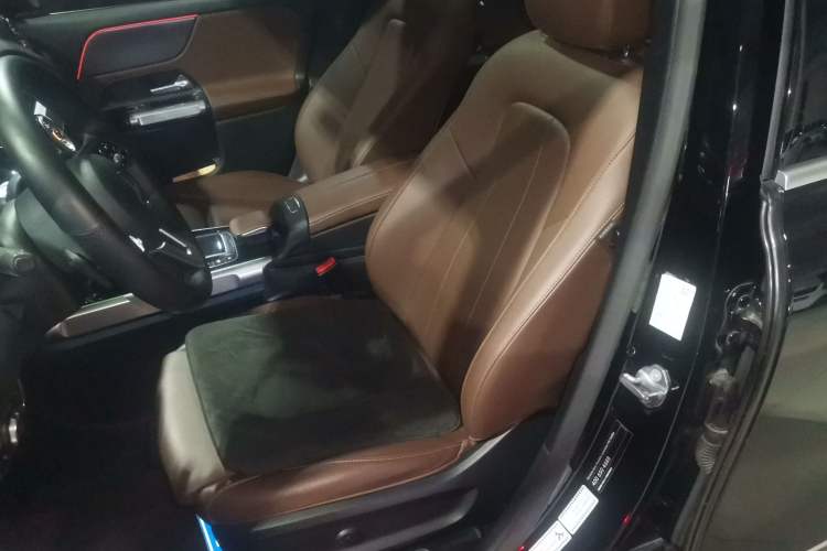 Used Mercedes-Benz GLB 2021 GLB 200 Dynamic Edition