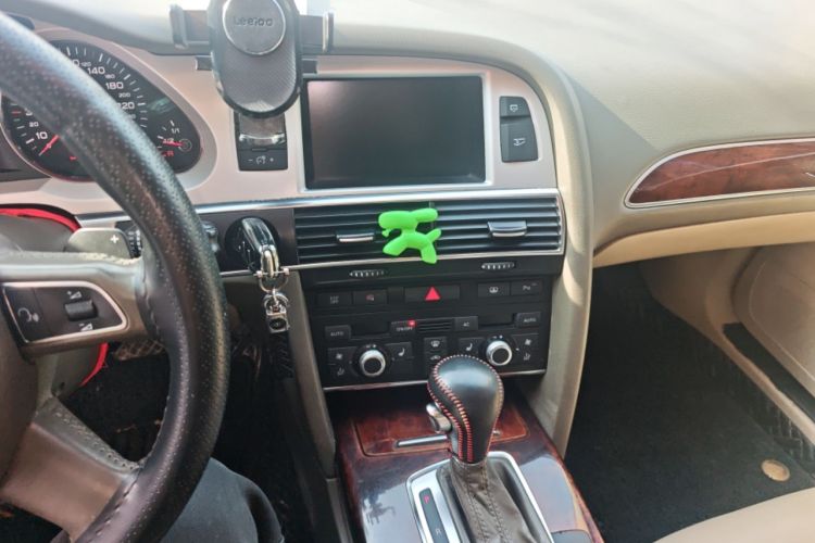 Used Audi A6L 2011 2.4L Technology Edition
