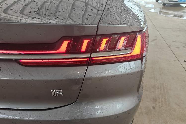Used BYD Han 2021 EV Standard Range Luxury Model Right Rear Taillight