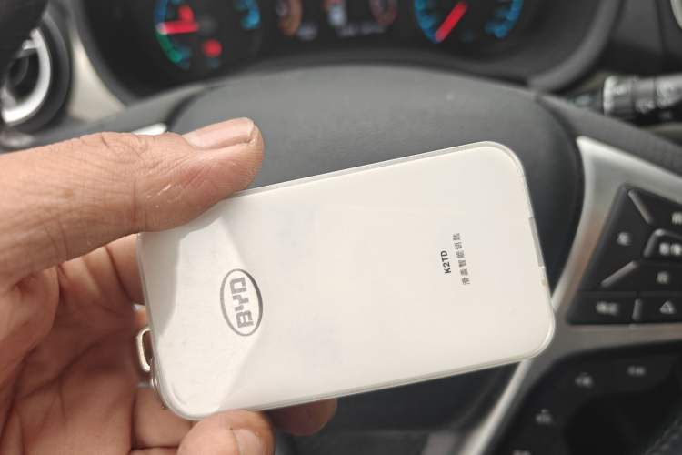 Used BYD Song New Energy 2017 Song DM 1.5TID All-Wheel Drive Luxury Model Vehicle Key