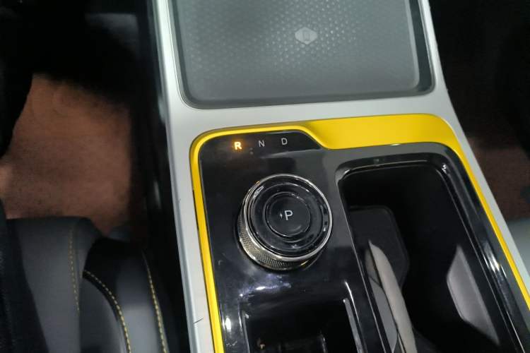 Used AION Y 2022 70 Tech Edition Lithium Iron Phosphate