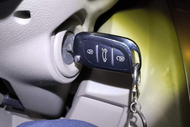 Used Venucia D50 2012 1.6L Automatic Comfort Edition