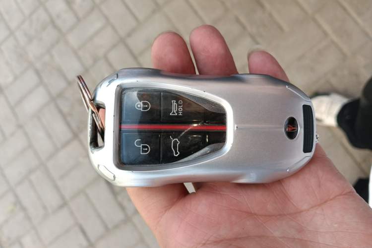 Used Hongqi HS7 2021 2.0T DCT Two-Wheel Drive Smart Connect Flagship Edition