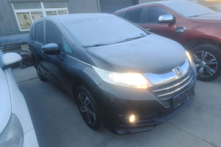 Used Honda Odyssey 2015 Updated Version 2.4L Smart Edition