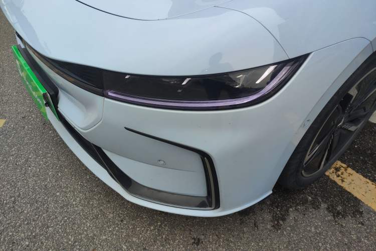 Used VOYAH PASSION 2023 Four-Wheel Drive Long-Range Version Left Front Headlight