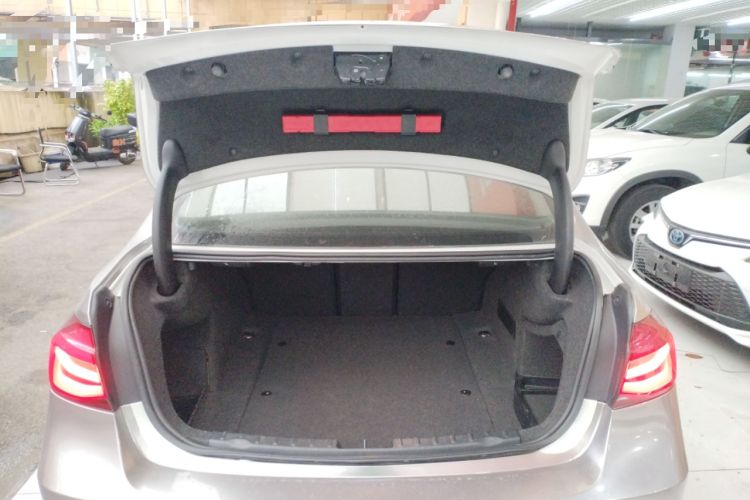 Used BMW 3 Series 2016 316i Fashion Model Trunk