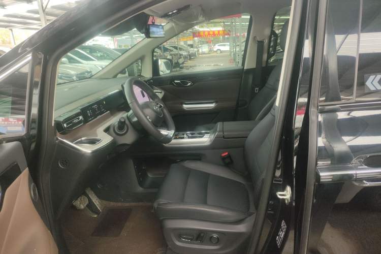 Used GAC Trumpchi Trumpchi E8 2024 Honor Series 2.0L Honor Edition