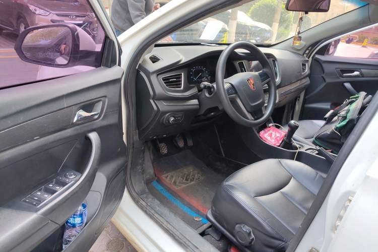 Used Roewe 360 2015 1.5L Manual Luxury Edition Driver Seat