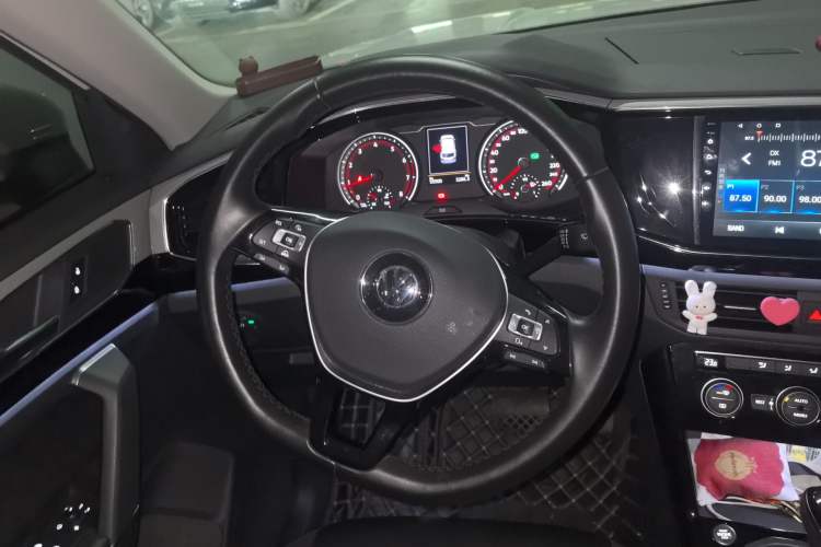 Used Volkswagen Tayron 2019 330TSI Two-Wheel Drive Luxury Model China VI Standard