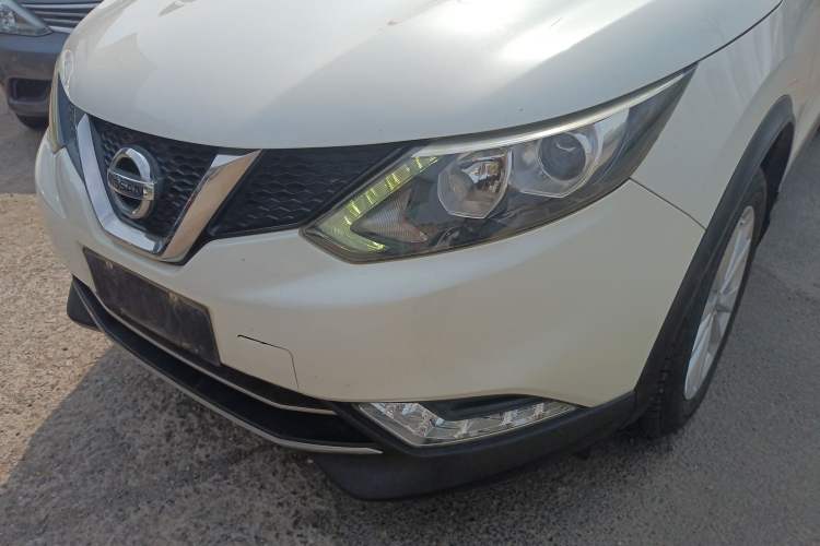 Used Nissan Qashqai 2016 2.0L CVT Elite Edition Left Front Headlight
