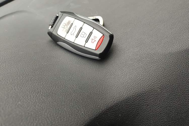 Used Haval H6 2018 Red-Label Sport Edition 1.5T Automatic Two-Wheel Drive Elite Model Vehicle Key