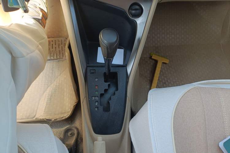 Used Toyota YARiS L Zhi Xuan 2014 1.3E Automatic Charm Edition