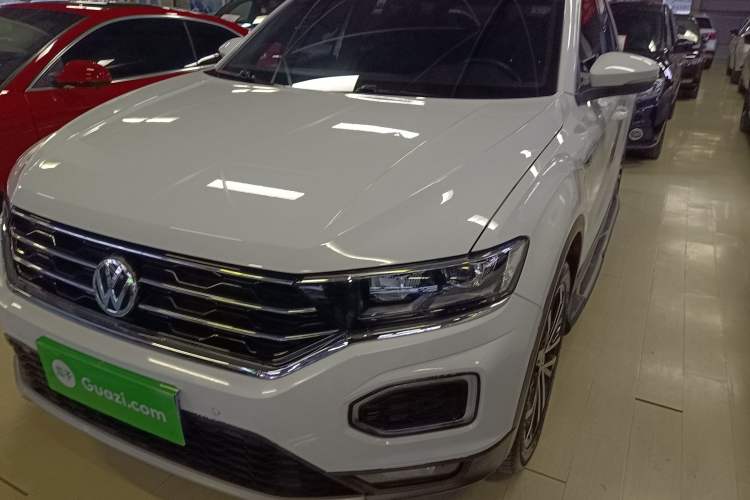 Used Volkswagen T-ROC 2019 280TSI DSG Four-Wheel Drive Luxury Version China V Standard