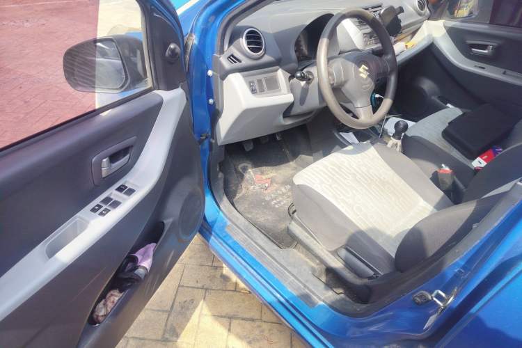 Used Suzuki Alto 2013 Revised Version 1.0L Manual Comfort Edition