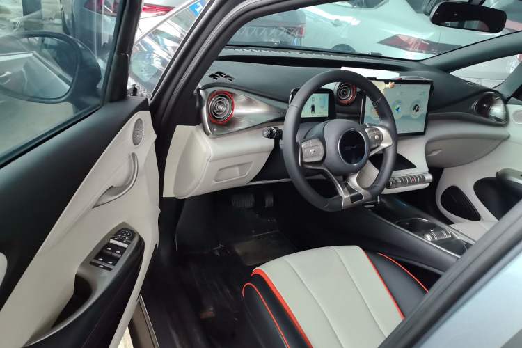 Used BYD Dolphin 2021 405 km Free Version