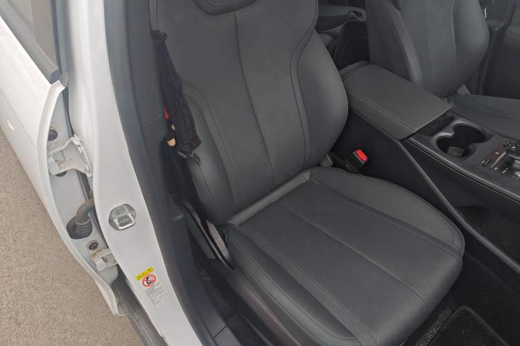 Used BYD Qin PLUS 2025 DM-i Smart Drive 55KM Leading Model
