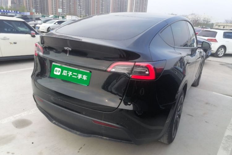 Used Tesla Model Y 2021 Standard Range Rear-Wheel Drive Version Rear Right 45 Deg