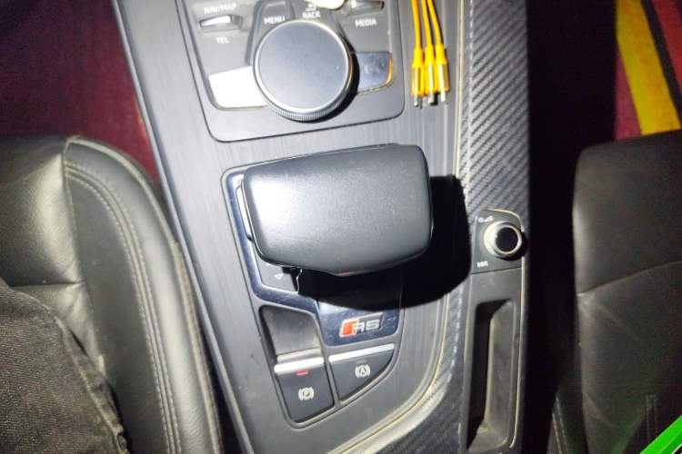 Used Audi A4L 2019 40 TFSI Fashion Edition China VI Emission Standard
