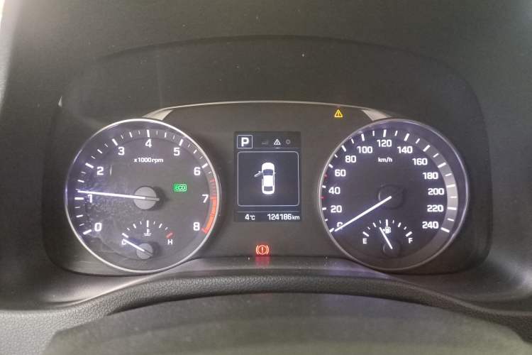 Used Hyundai Elantra (6th Generation / Lingdong) 2016 1.6L Automatic ZhiXuan – Elite Version