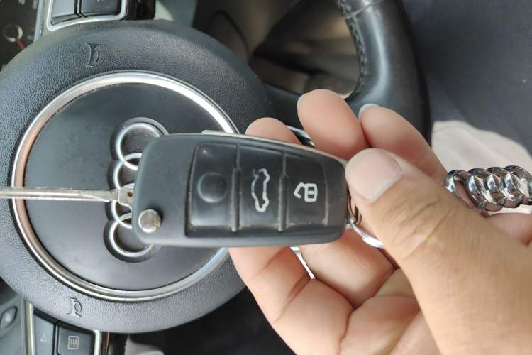 Used Audi Q3 2015 35 TFSI quattro Technology Edition Vehicle Key