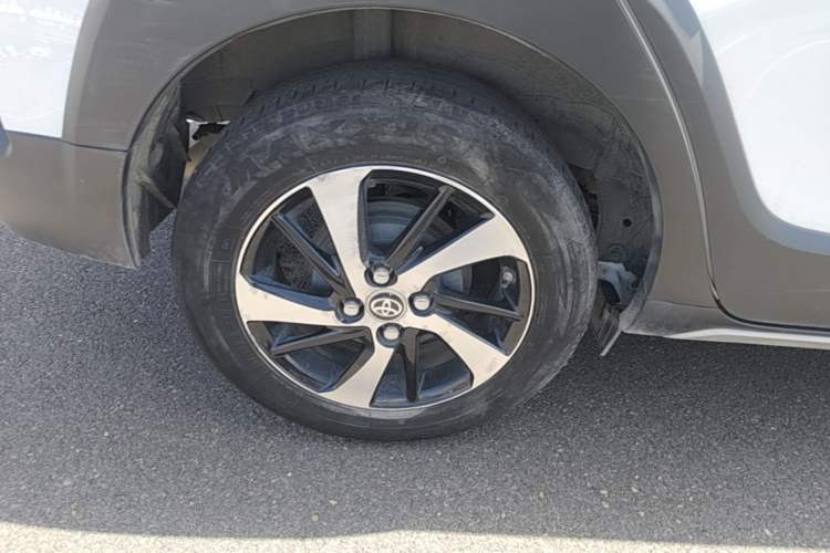 Used Toyota YARiS L Zhi Xuan 2021 X-Trail 1.5L CVT Leading Edition
