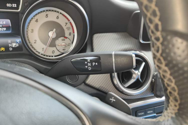 Used Mercedes-Benz GLA 2016 GLA 200 Sport Edition Gear Lever