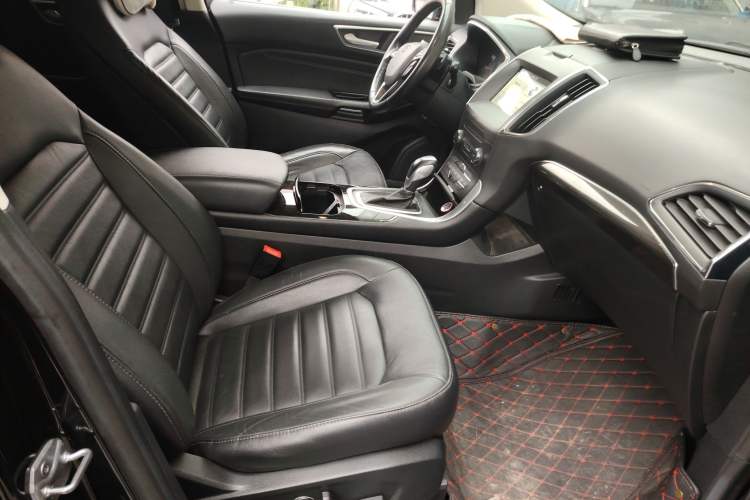 Used Ford Edge 2018 EcoBoost 245 Two-Wheel-Drive Titanium 7-Seater China VI Standard
