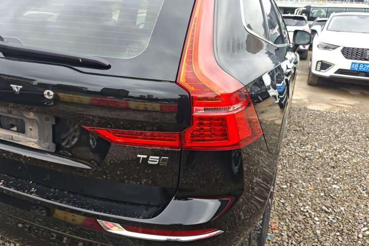 Used Volvo XC60 2021 T5 4x4 Smart Luxury Edition
