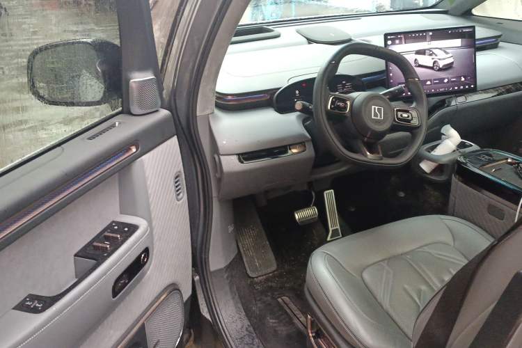 Used Zeekr MIX 2025 Long-Range Intelligent Driving Edition
