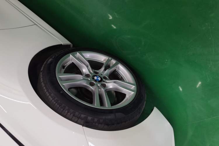 Used BMW 3 Series 2018 320Li Leading Model M Sport Package
