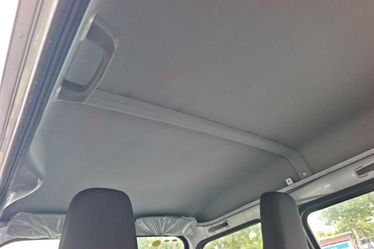 Used Wuling Zhiguang 2023 1.5L Practical Version 5/7 Seats
