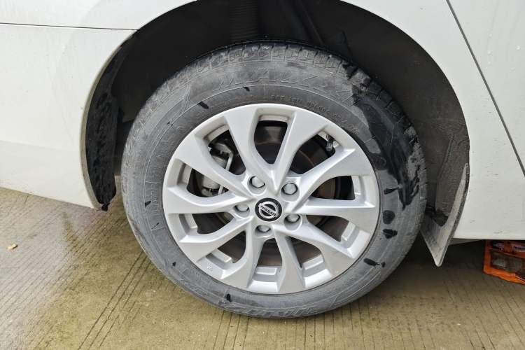 Used Nissan Sylphy 2024 Classic 1.6XE CVT Comfort Edition Exterior 5