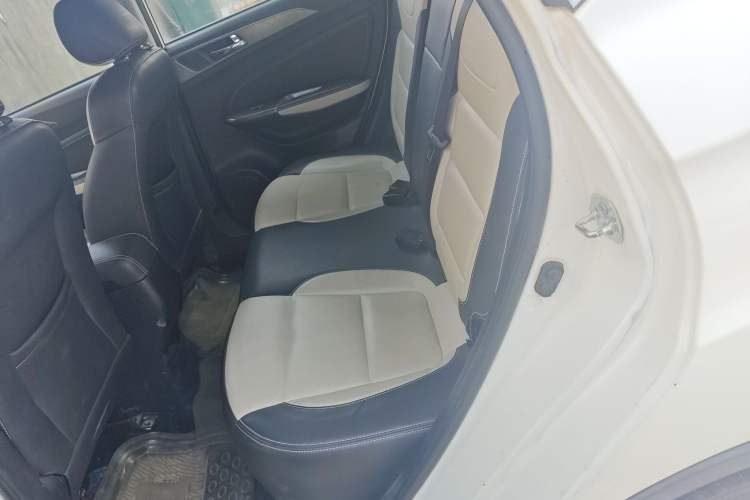 Used CHANGAN CS35 2017 1.6L Automatic Luxury Model