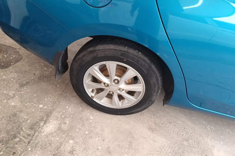 Used Chevrolet Sail 2015 Sail 3 1.5L Manual Happiness Edition
