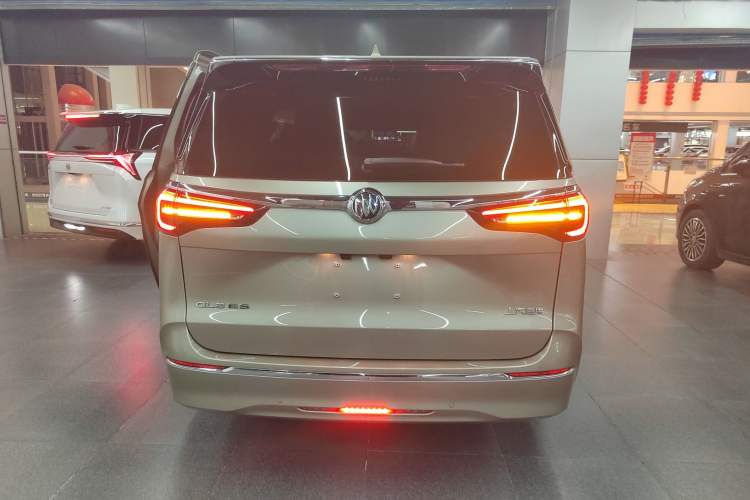 Used Buick GL8 2023 ES Lu Zun Deluxe Model